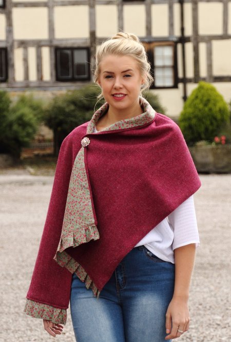 Harris Tweed Raspberry Wrap